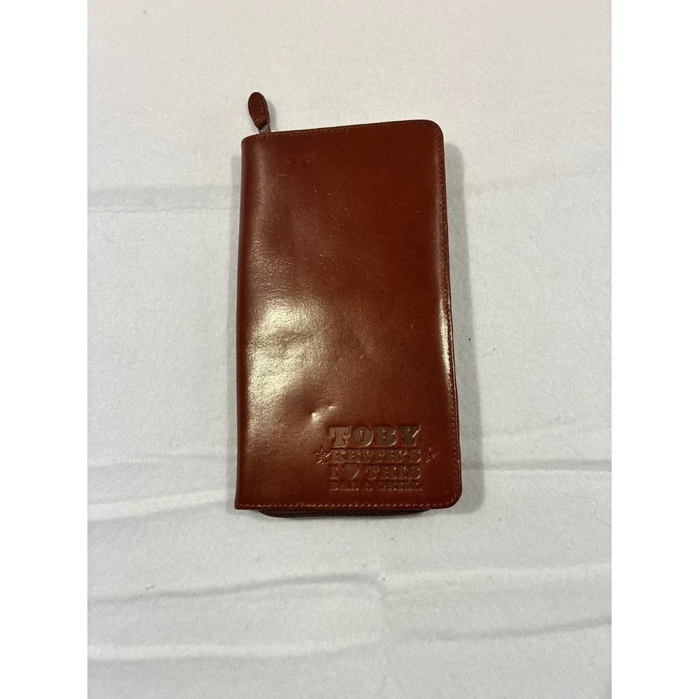 Toby Keiths I Love This Bar & Grill Leather Zip Around Travel Wallet Brown